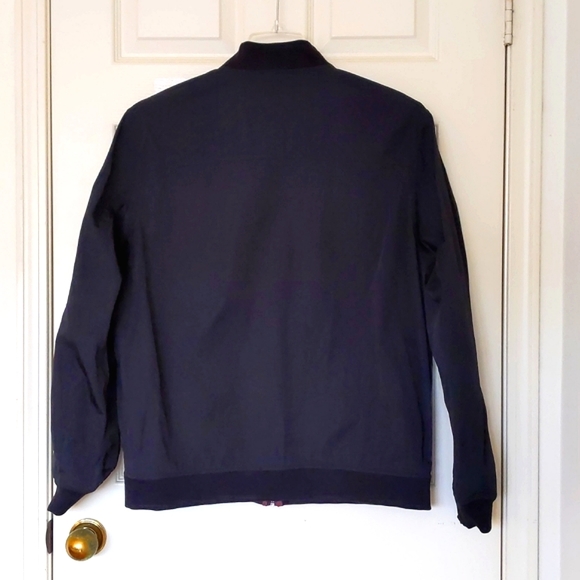 NWT. Men's Reversible Lightweight Jacket with pockets on both sides. - Picture 4 of 6